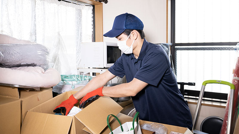 仕分け・搬出・片付け作業